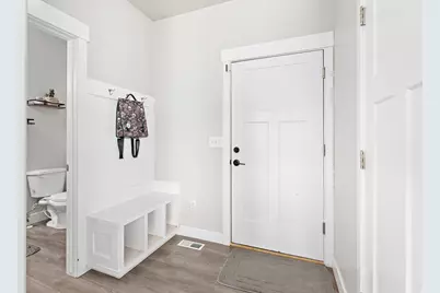 2866 S Kollman Ln, Saratoga Springs, UT 84045 - Photo 17