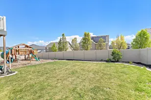 2866 S Kollman Ln, Saratoga Springs, UT 84045 - Photo 35