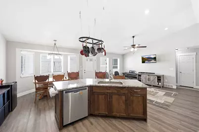 488 N 200 W, Moroni, UT 84646 - Photo 13