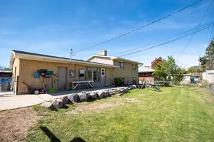 724 W Center St, Orem, UT 84057 - Photo 21