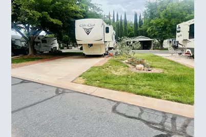 180 N 1100 E #89, Washington, UT 84780 - Photo 3