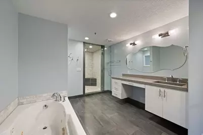 3075 E Kennedy Dr #403, Salt Lake City, UT 84108 - Photo 11