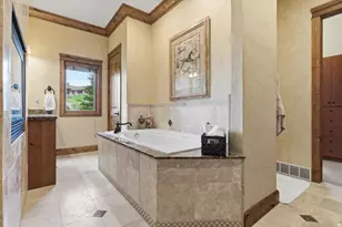 1291 S Innsbruck Dr E, Huntsville, UT 84317 - Photo 25