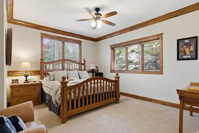 1291 S Innsbruck Dr E, Huntsville, UT 84317 - Photo 45
