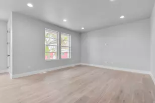 504 W Maidengrass Way, Draper, UT 84020 - Photo 9