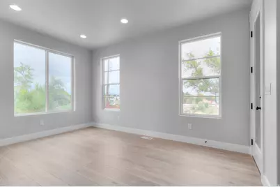 504 W Maidengrass Way, Draper, UT 84020 - Photo 11