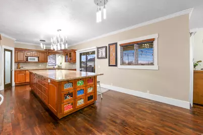 2342 E Charros Rd, Sandy, UT 84092 - Photo 11
