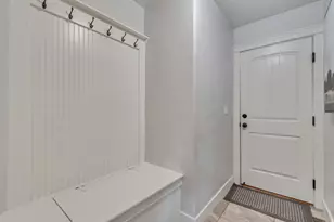 1071 N Jamie-Matt Cir W, Layton, UT 84041 - Photo 35