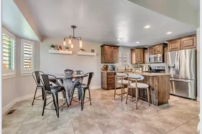 1071 N Jamie-Matt Cir W, Layton, UT 84041 - Photo 33