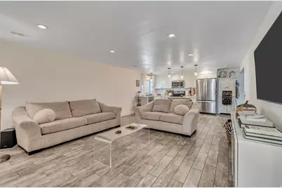 1071 N Jamie-Matt Cir W, Layton, UT 84041 - Photo 11