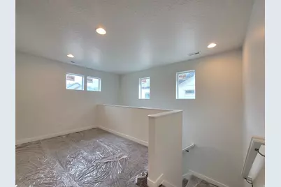 6729 S Quarter Creek Dr #248, West Jordan, UT 84081 - Photo 9