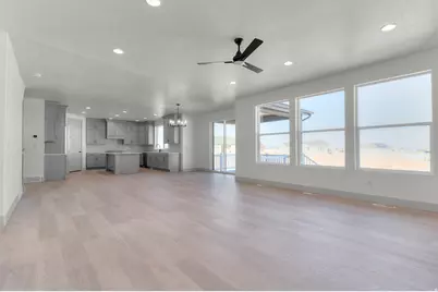 562 W Coyote Ridge Rd, Grantsville, UT 84029 - Photo 11
