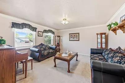 822 E Skylark Dr, Spanish Fork, UT 84660 - Photo 7