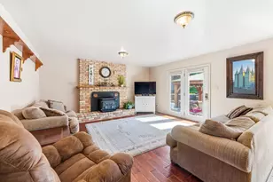822 E Skylark Dr, Spanish Fork, UT 84660 - Photo 9