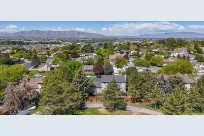 822 E Skylark Dr, Spanish Fork, UT 84660 - Photo 5