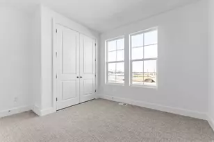 1113 W Angel Hill Ct, Layton, UT 84041 - Photo 9