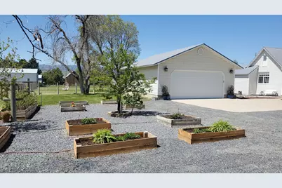 190 E 9200 S, Paradise, UT 84328 - Photo 51