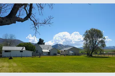 190 E 9200 S, Paradise, UT 84328 - Photo 37