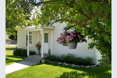 190 E 9200 S, Paradise, UT 84328 - Photo 45