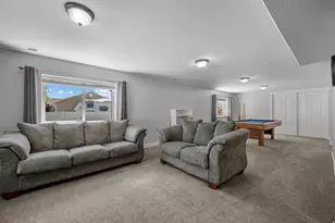 14137 S Ben Lomond Peak Dr, Riverton, UT 84096 - Photo 23