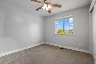 14137 S Ben Lomond Peak Dr, Riverton, UT 84096 - Photo 19