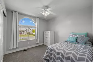 14137 S Ben Lomond Peak Dr, Riverton, UT 84096 - Photo 17