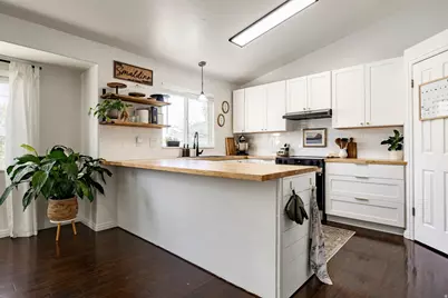 1547 S 2650 W, Syracuse, UT 84075 - Photo 13