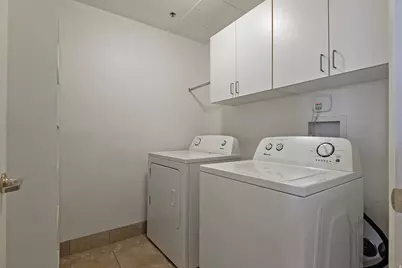 3075 E Kennedy Dr #210, Salt Lake City, UT 84108 - Photo 17