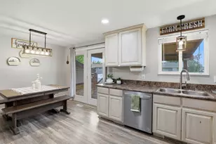 611 W 1635 N, Clinton, UT 84015 - Photo 9