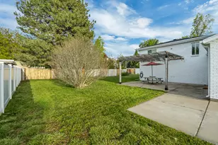 610 N Main St, Centerville, UT 84014 - Photo 25