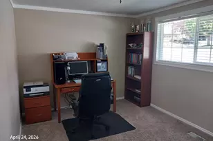 2564 N 2600 E, Layton, UT 84040 - Photo 29
