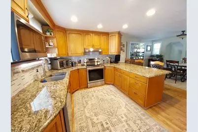 2564 N 2600 E, Layton, UT 84040 - Photo 11