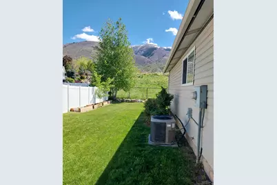 2564 N 2600 E, Layton, UT 84040 - Photo 57