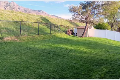 2564 N 2600 E, Layton, UT 84040 - Photo 53