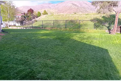 2564 N 2600 E, Layton, UT 84040 - Photo 55