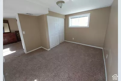 2564 N 2600 E, Layton, UT 84040 - Photo 39