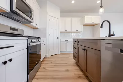 3948 W 930 N #502, Lehi, UT 84048 - Photo 9