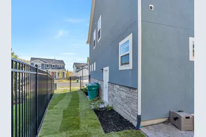 2136 W Northridge Dr, Lehi, UT 84048 - Photo 39