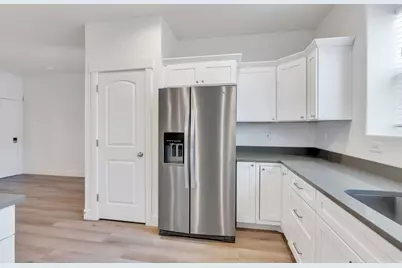 2046 N 4100 W, Lehi, UT 84048 - Photo 7