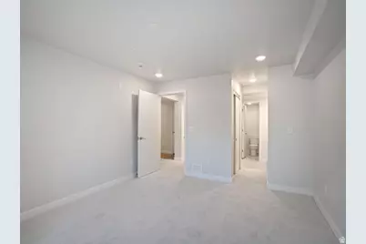 1032 E 400 S #204B, Salt Lake City, UT 84102 - Photo 7
