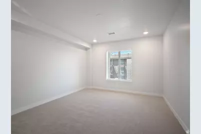 1032 E 400 S #204B, Salt Lake City, UT 84102 - Photo 3