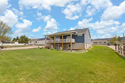 460 S 300 E, Mount Pleasant, UT 84647 - Photo 51