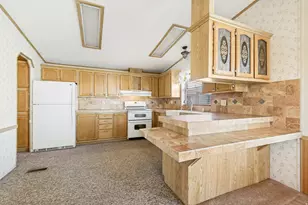 1102 W Yarrow Ln S, Taylorsville, UT 84123 - Photo 7