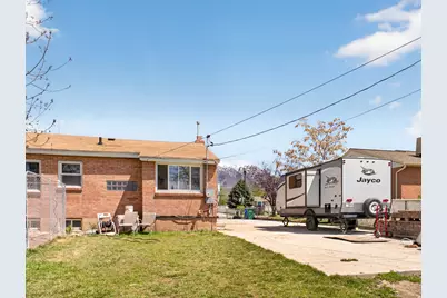 945 N 200 E, Orem, UT 84057 - Photo 33