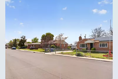 945 N 200 E, Orem, UT 84057 - Photo 41