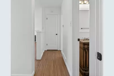 945 N 200 E, Orem, UT 84057 - Photo 5