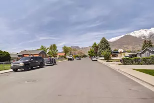 945 N 200 E, Orem, UT 84057 - Photo 39