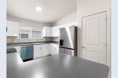 1140 W 950 N #D301, Orem, UT 84057 - Photo 9