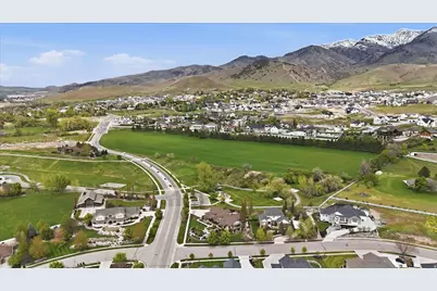 715 Bluff St, Hyde Park, UT 84318 - Photo 75