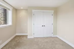 715 Bluff St, Hyde Park, UT 84318 - Photo 41
